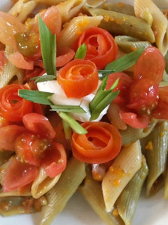 Una foto de Pasta Jardín de Rosas
