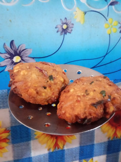 வால்நட் வடை செய்முறை முக்கிய புகைப்படம்