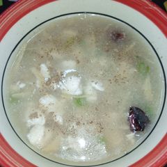 A picture of Thai Chicken Soup.