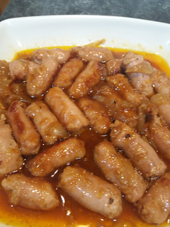 Una foto de Salchichas en salsa