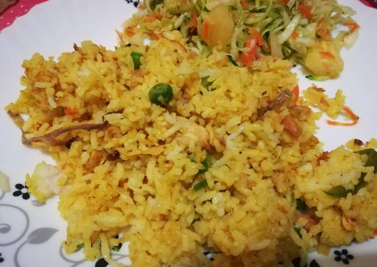 How to Make Super Quick Homemade Spicy tumeric rice with chicken strips