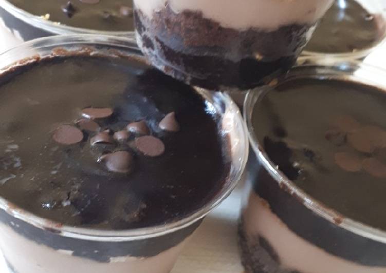 Rahasia Memasak Dessert Box Brownis Kekinian