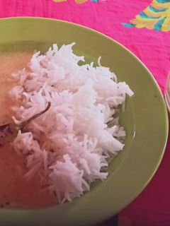 રાજસ્થાની કઢી (Rajasthani Kadhi Recipe In Gujarati) રેસીપી મુખ્ય ફોટો