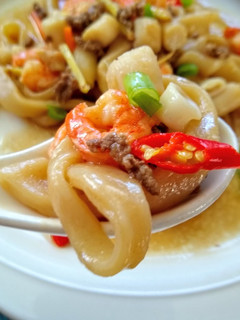 台式海鮮炒麵 的食譜成品照片