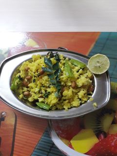 લેમન રાઇસ (Lemon Rice Recipe In Gujarati) રેસીપી મુખ્ય ફોટો