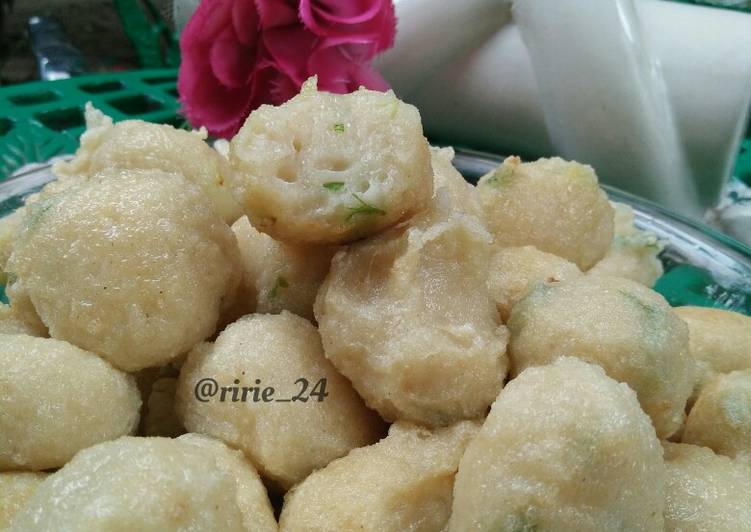 Pempek Adaan Ayam
