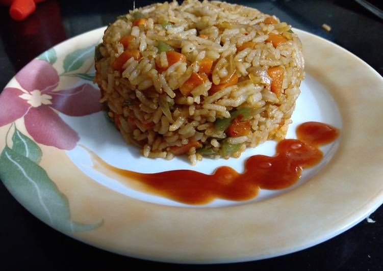 Step-by-Step Guide to Prepare Ultimate Veg Schezwan fried rice