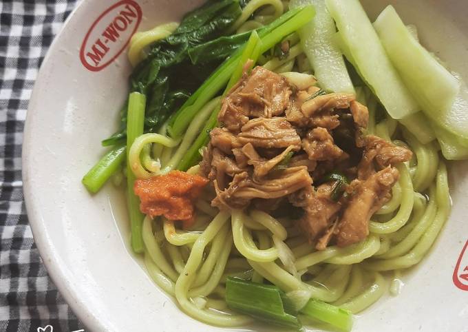 Resep Mie Ayam Ijo Oleh Sofie Hana Cookpad