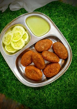A picture of Falahari cutlets.