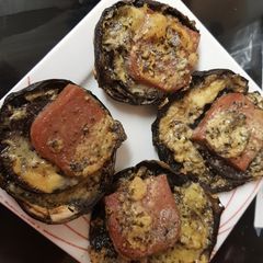 A picture of New year's Eve packed Portobello Mushrooms Lunch.😁.