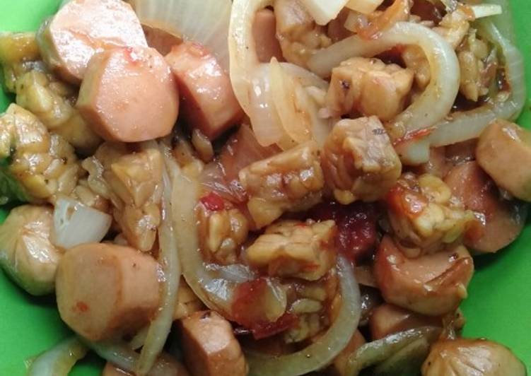 Cara mudah memasak Tumis Sosis dan Tempe yang Bisa Manjain Lidah