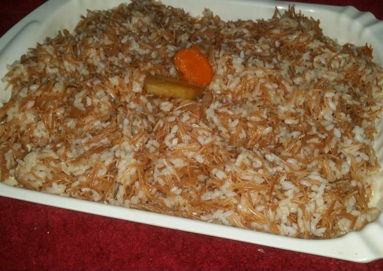 ارز بالشعيريه