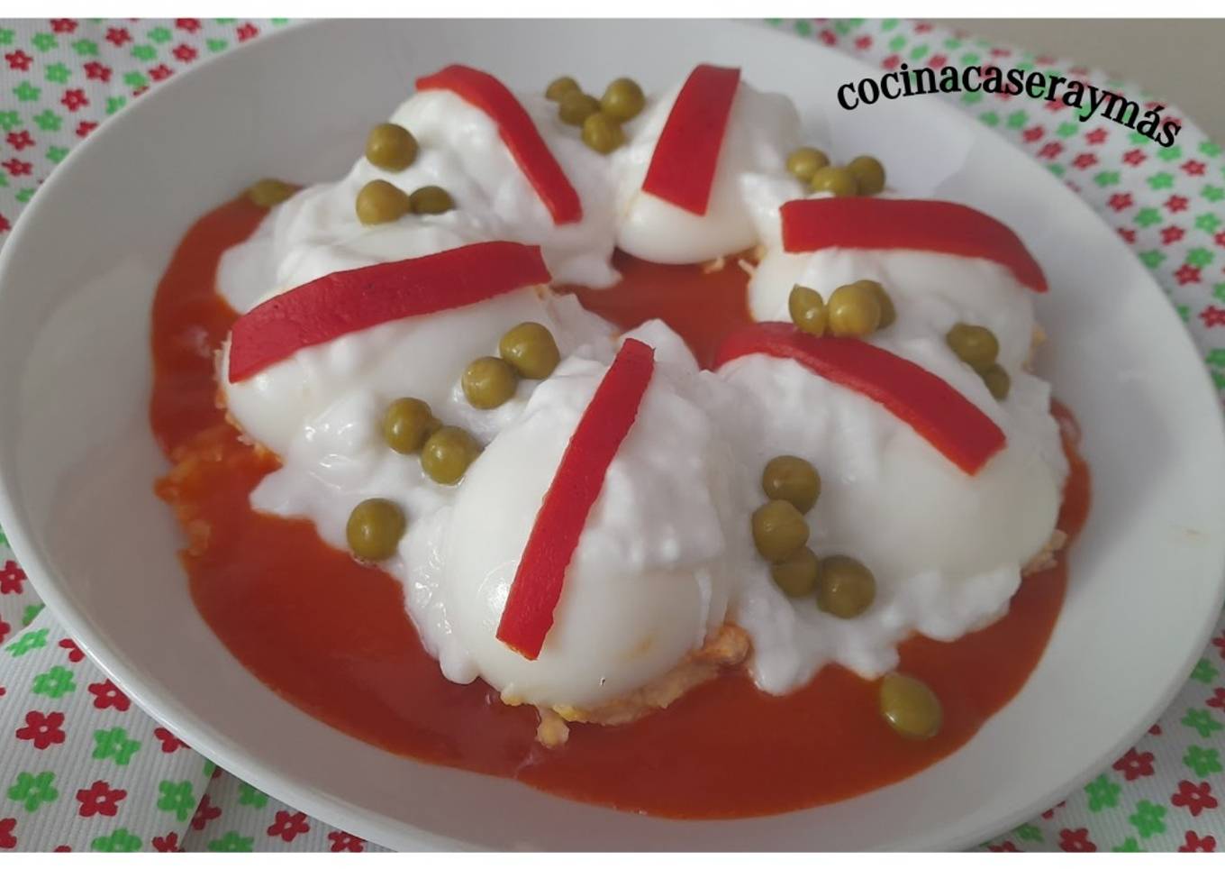 Huevos rellenos con arroz