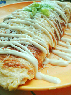 Egyszerű töltött omlett recept reggelire recept fotója