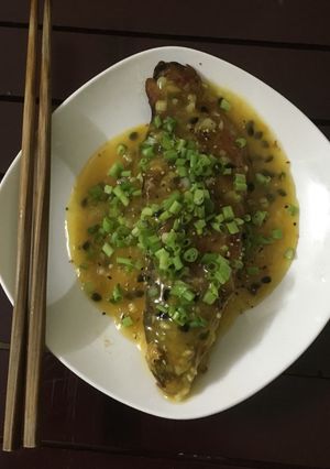 Hình của món Cá thu sốt chanh leo.