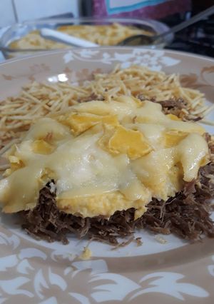 Foto de Escondidinho de Banana da Terra com Carne do Sol e Queijo