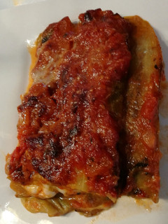 Una foto de Parmigiana de berenjenas 🍆🧀🍅