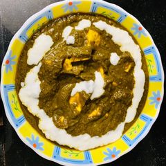 A picture of Palak Paneer.