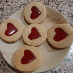 A picture of Bull's Eye Cookies.