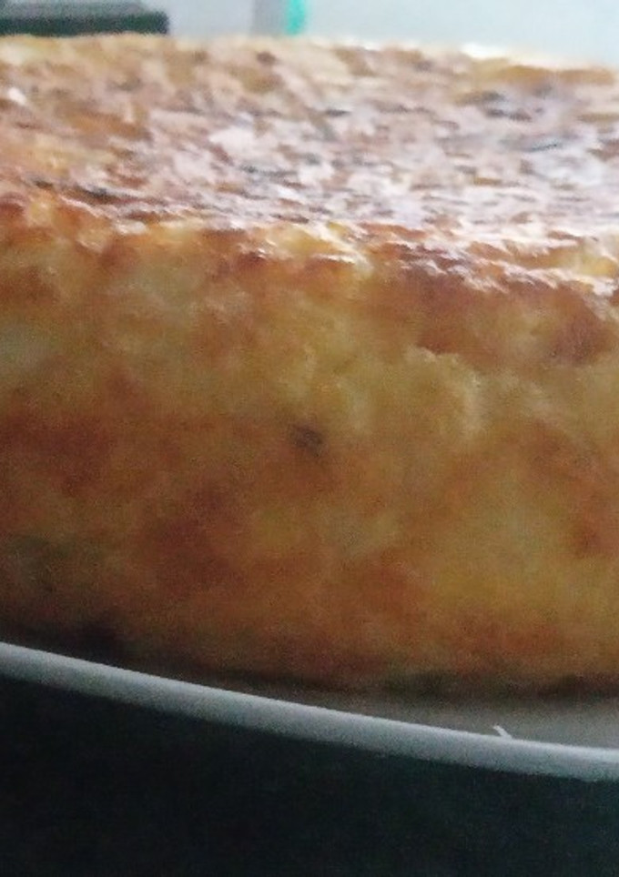 Una foto de Tortilla de patatas con cebolleta