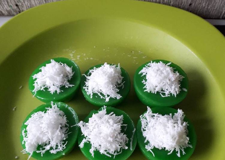 Kue lumpang pandan