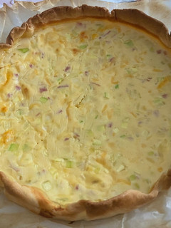 Una foto de Quiche de Calabacín, Puerro y Lacón