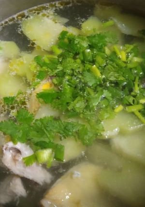 Hình của món Canh su su nấu gà.