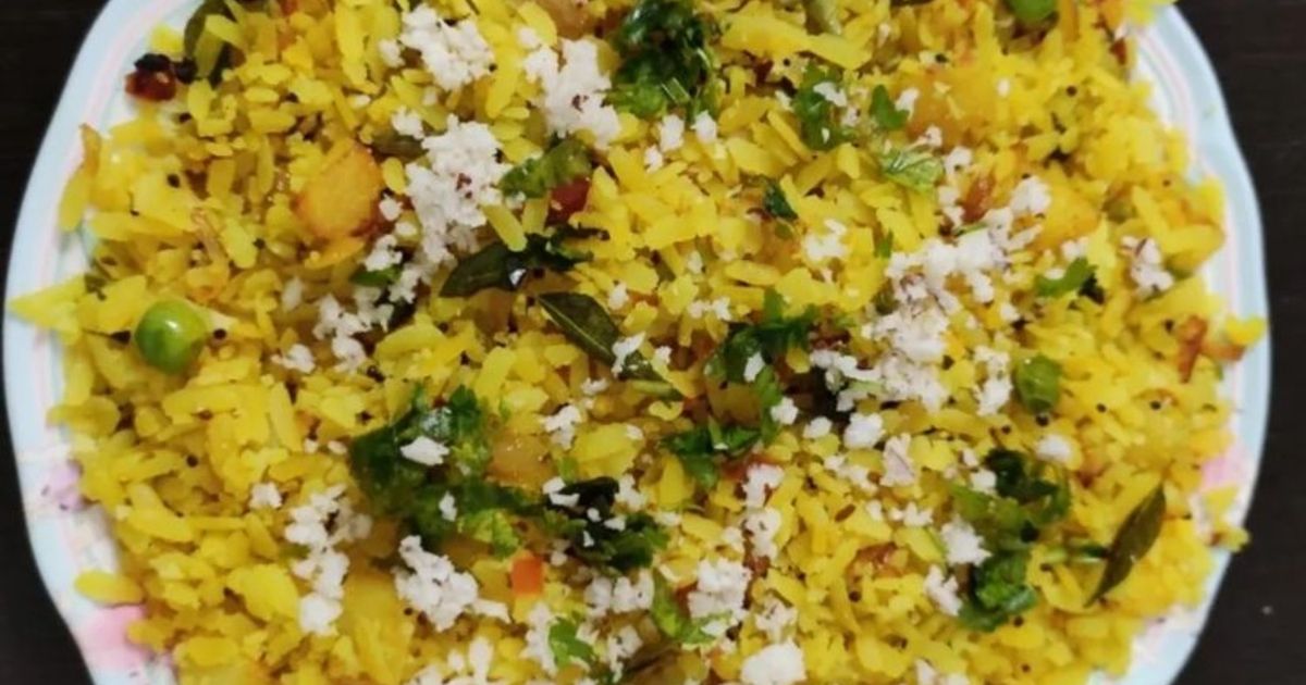 Aloo Poha Recipe by Renukabala - Cookpad