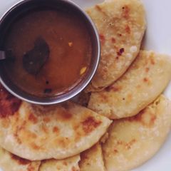 A picture of Puran poli (or Vedmi - Gujarati Style).