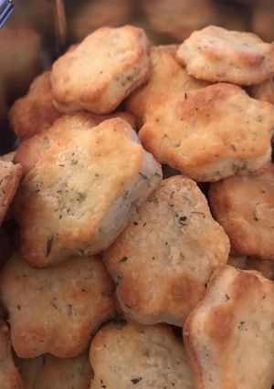 Une photo de Sablés au parmesan et aux herbes de Provence