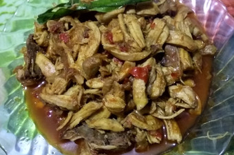 Bagaimana Membuat Ayam Suwir Pedas Manis, Menggugah Selera