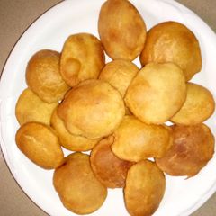 Paani puri A picture of Paani puri.