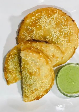 ब्रेड कचौड़ी (bread kachori recipe in hindi) रेसिपी मुख्य फोटो