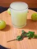 Amla mint healthy shot (juice)