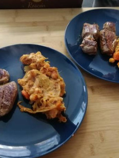 Una foto de Solomillo de buey con ropa vieja