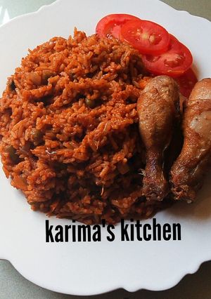 A picture of Jollof rice.