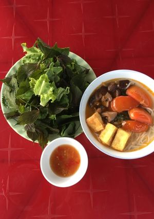 Hình của món Bún riêu ốc chay.