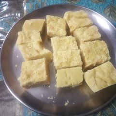 A picture of Soft Mysore Pak.