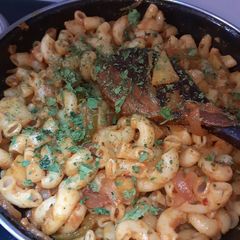 A picture of Masala macroni.