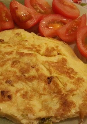 Una foto de Tortilla de ajetes tiernos de la brigada espartana