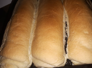 Una foto de Pan casero con grasa