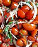 Ensalada de tomates cherry