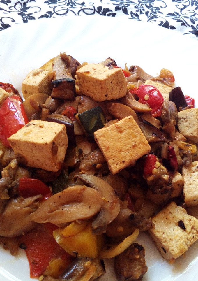 Una foto de Verduras con tofu