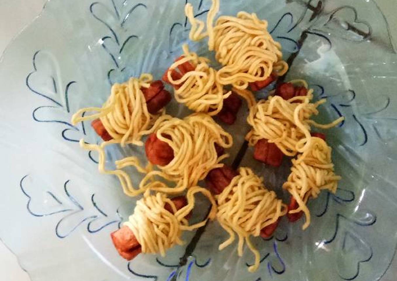 Mie gulung sosis