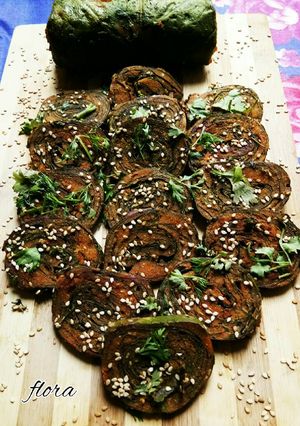 A picture of Gujarat ka famous patra.