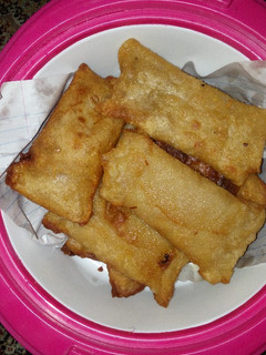A picture of Spring rolls.