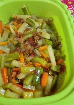 Foto resep Timun bumbu acar kuning segar