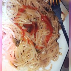 A picture of Spicy speghetti.