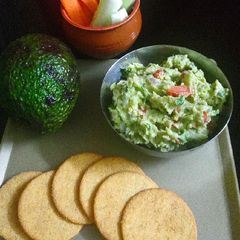 A picture of Guacamole (avocado chutney).