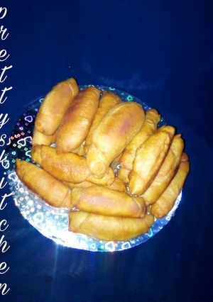 A picture of Fish roll.